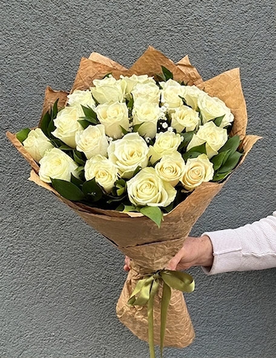 21 Beyaz Gül